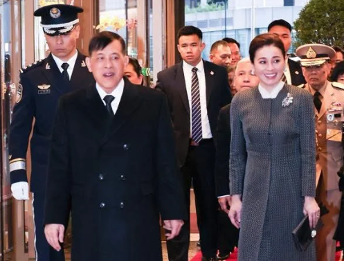 泰国国王首次访华，开启中泰关系新篇章